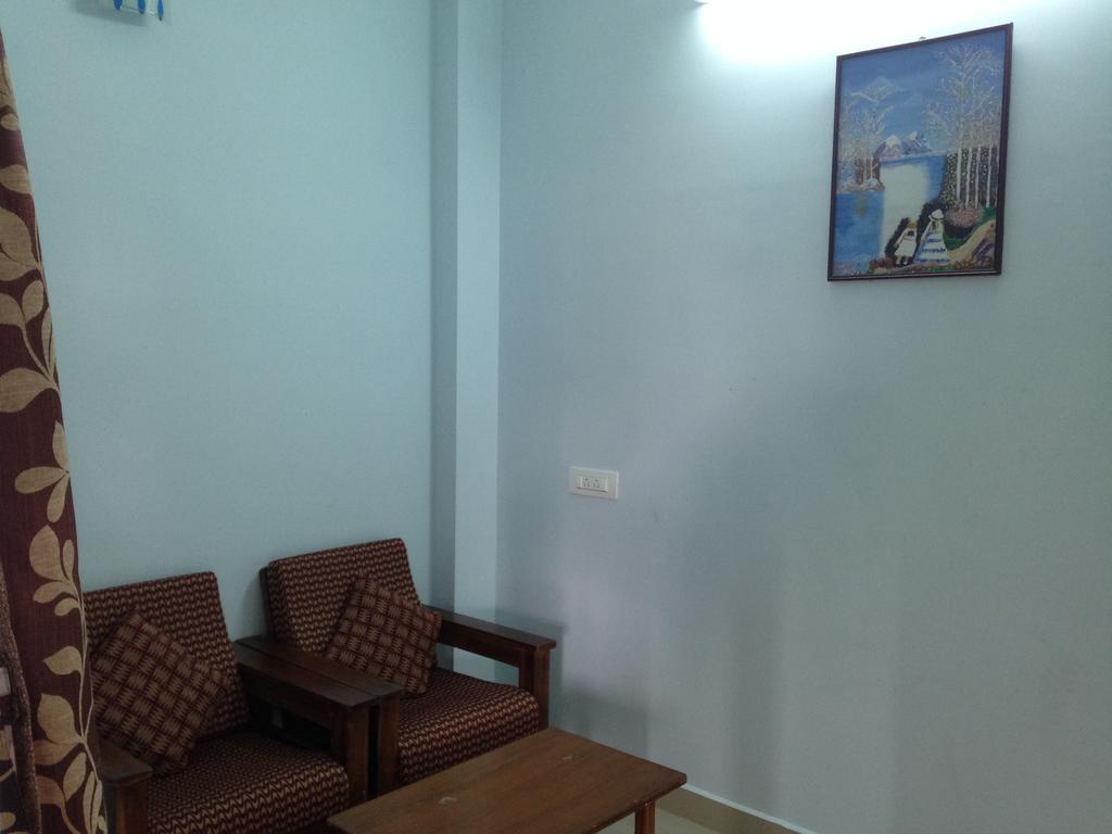 Oyo 4355 Goodland Inn Chennai Esterno foto
